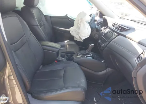 2020 Nissan Rogue Sl Intelligent Awd z USA, uszkodzony, nr VIN 5N1AT2MV4LC748116